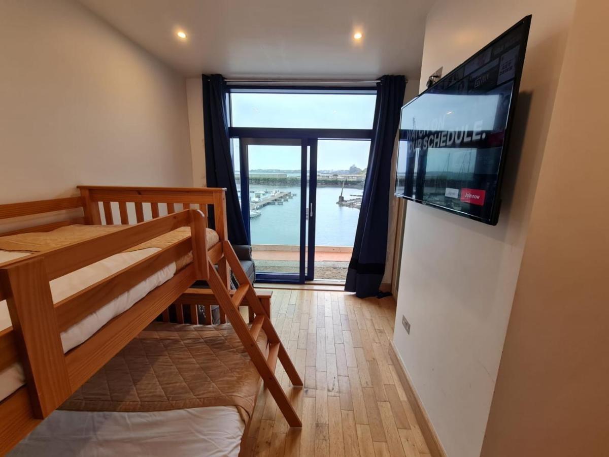 Carlingford Marina Apartments מראה חיצוני תמונה